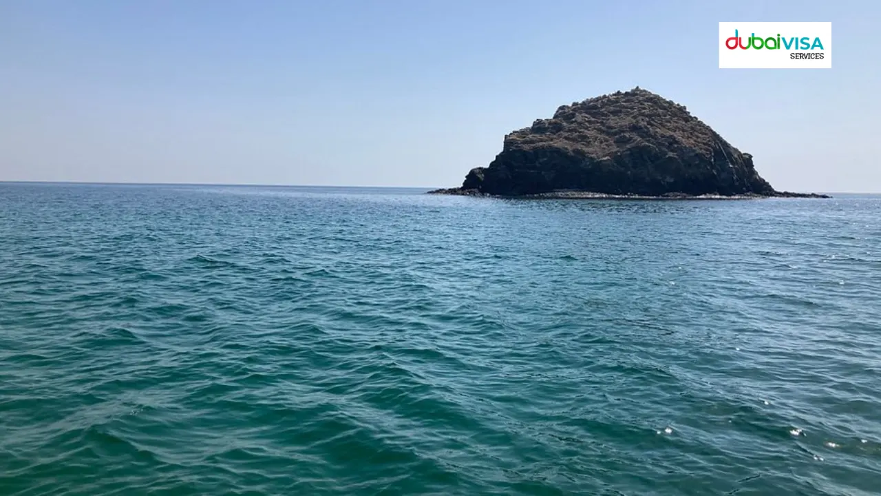 Dibba Rock